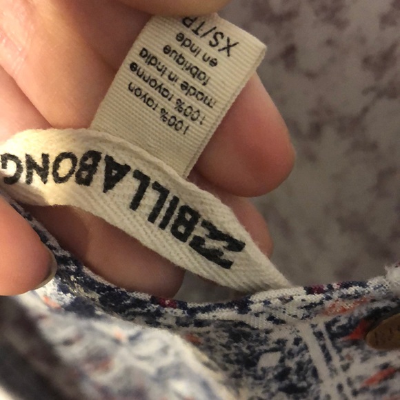 SALE Billabong Dress - Picture 6 of 7